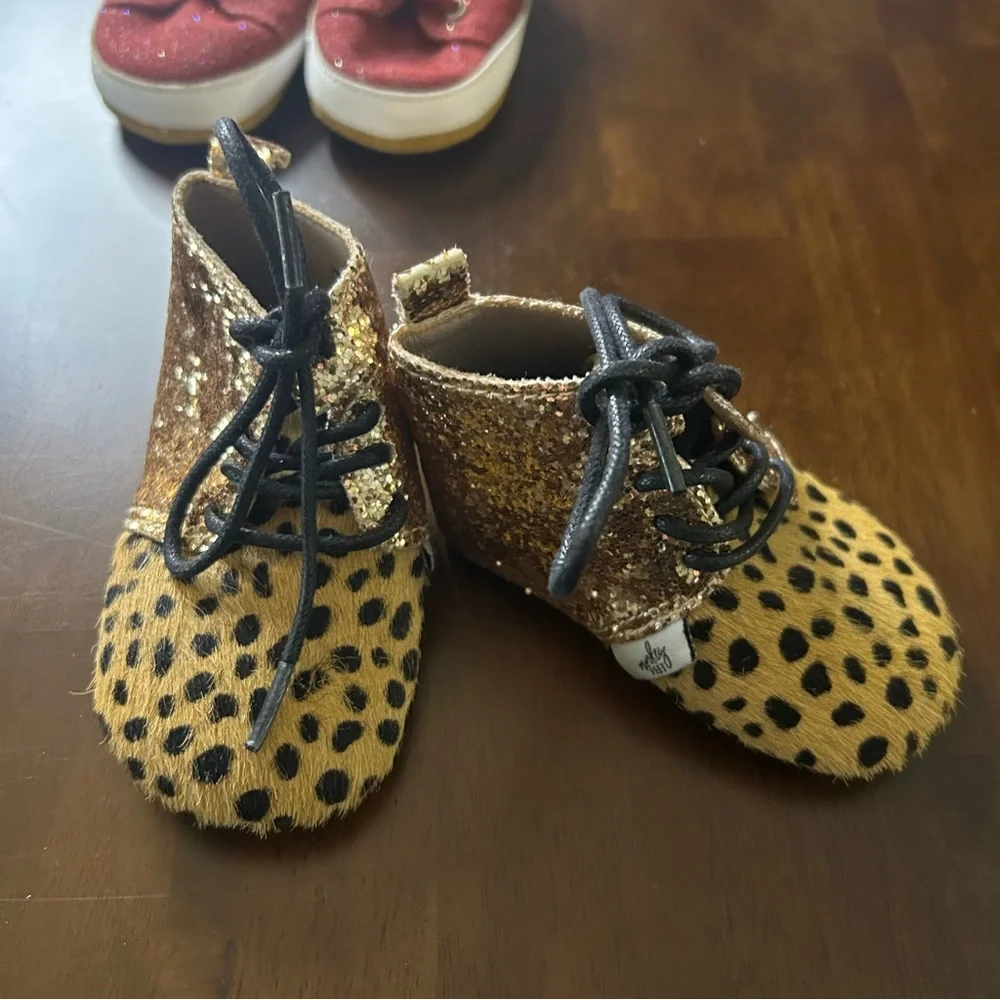 Monkey Feet Leather Baby Shoes Bundle Size 6-12M Ballet Sneaker Boots & T Strap